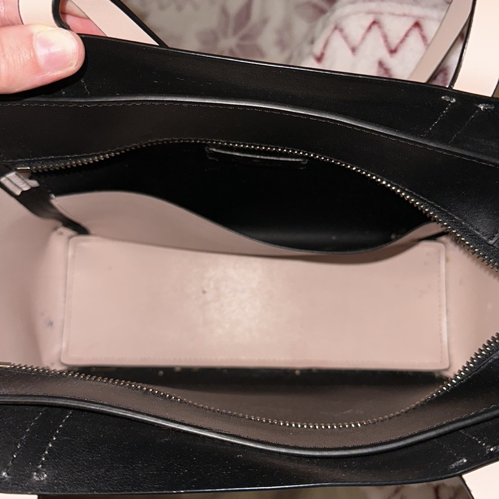 Kate Spade New York handbag - Picture 3 of 9